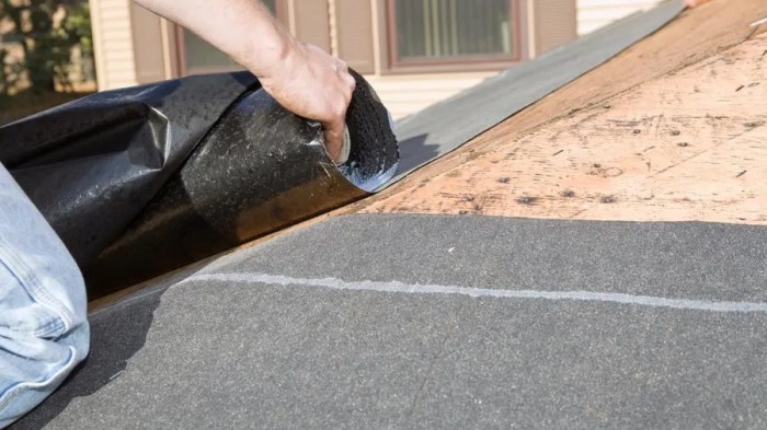 Laying asphalt shingles